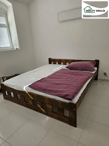 Pronájem bytu 1+1, Františkovy Lázně - Horní Lomany, Americká, 47 m2