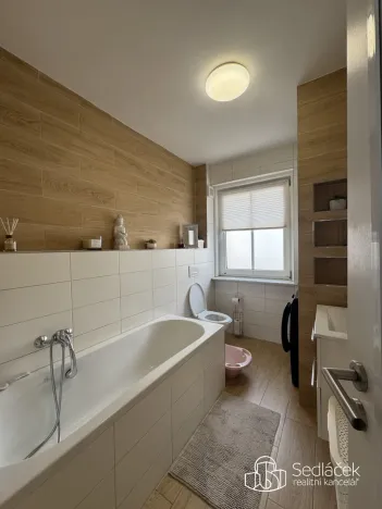 Pronájem bytu 2+1, Sokolov, U Divadla, 58 m2