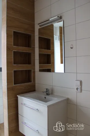 Pronájem bytu 2+1, Sokolov, U Divadla, 58 m2