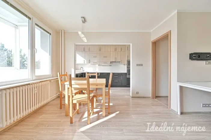 Pronájem bytu 3+1, Brno, Zikova, 74 m2