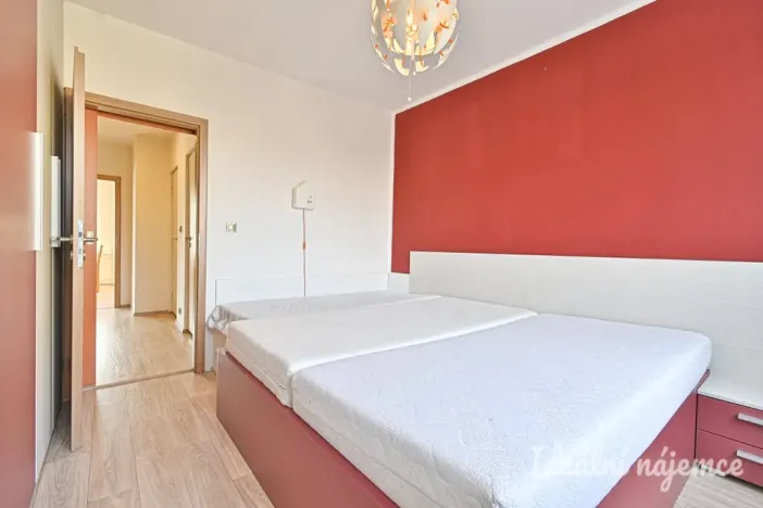 Pronájem bytu 3+1, Brno, Zikova, 74 m2