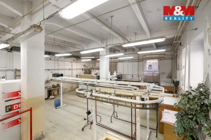 Prodej skladu, Jílové, Teplická, 3160 m2