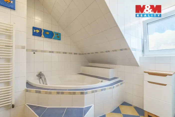 Pronájem bytu 3+1, Cheb, Cechovní, 130 m2