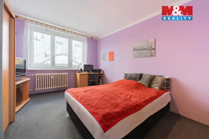 Prodej bytu 2+1, Cheb, Šeříková, 56 m2