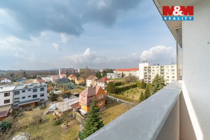 Prodej bytu 2+1, Cheb, Šeříková, 56 m2