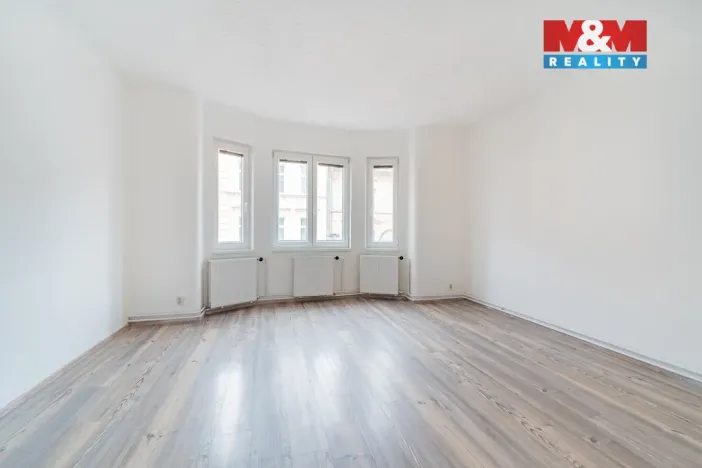 Prodej bytu 2+1, Cheb, Karlova, 67 m2