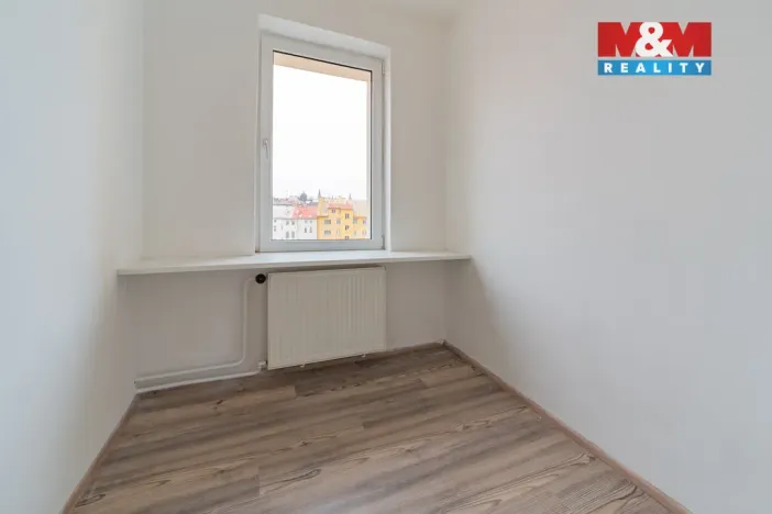 Prodej bytu 2+1, Cheb, Karlova, 67 m2