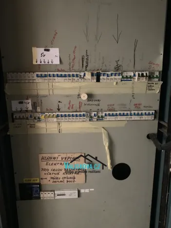 Pronájem obchodního prostoru, Kroměříž, Oskol, 450 m2