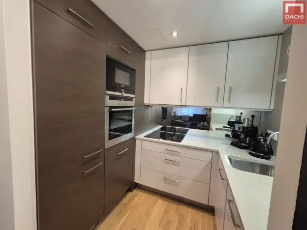 Prodej bytu 2+kk, Statenice, Zelená, 61 m2