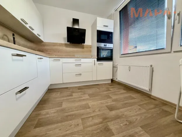 Pronájem bytu 2+1, Chomutov, Holešická, 62 m2