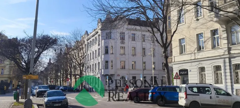 Pronájem bytu 3+kk, Praha - Karlín, Urxova, 67 m2