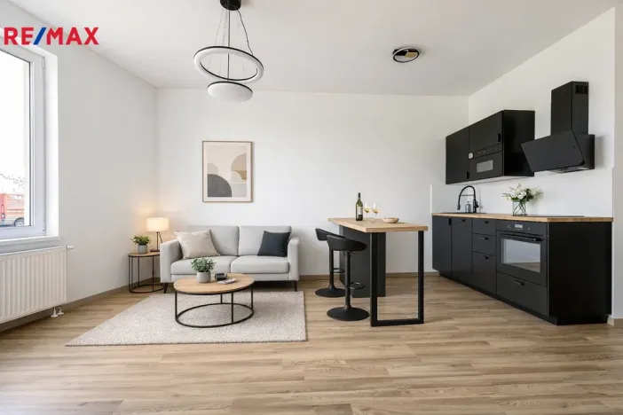 Pronájem bytu 1+kk, Praha - Dolní Počernice, Černodolská, 39 m2