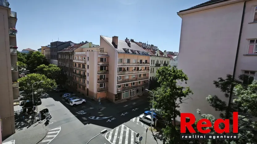 Pronájem bytu 3+1, Brno - Veveří, Grohova, 100 m2