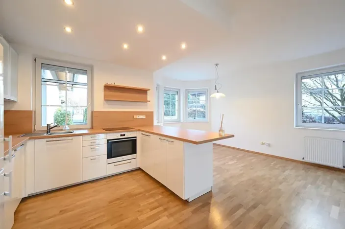 Pronájem rodinného domu, Popovičky, Na Skalce, 242 m2