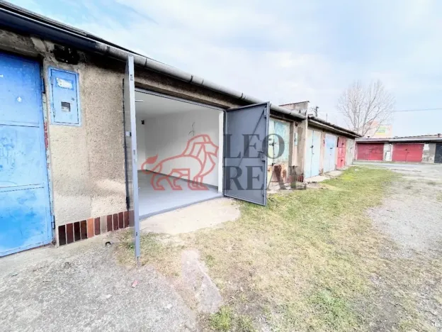 Prodej garáže, Ostrava - Mariánské Hory, Baarova, 22 m2
