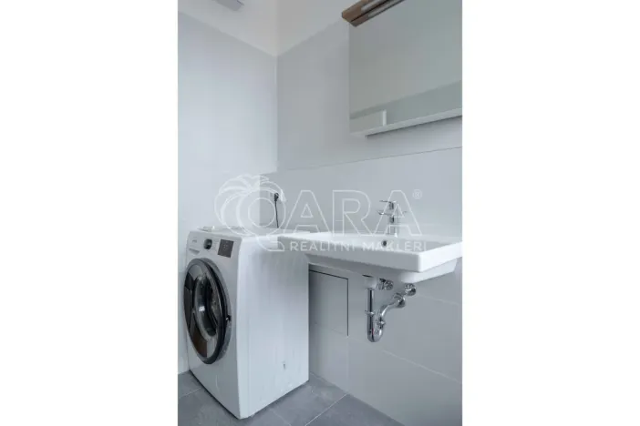 Pronájem bytu 2+kk, Praha - Ďáblice, Oldřichovská, 49 m2