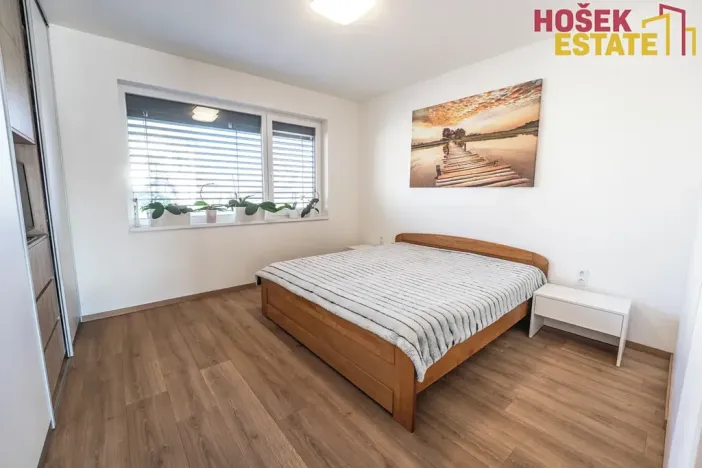 Prodej rodinného domu, Pohořelice, U Větrolamu, 160 m2