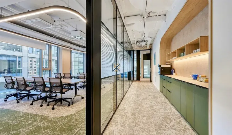 Pronájem kanceláře, Praha - Dejvice, Generála Píky, 620 m2