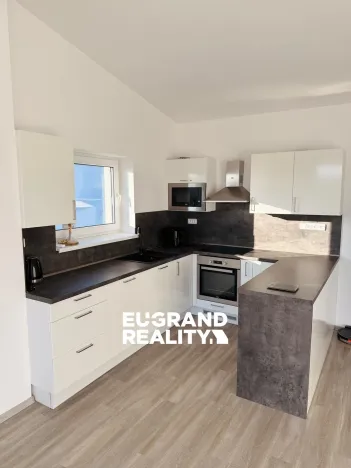 Prodej bytu 3+kk, Rožnov pod Radhoštěm, Písečná, 76 m2