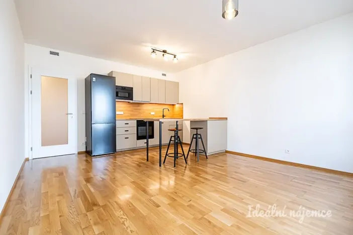 Pronájem bytu 2+kk, Praha - Vysočany, Fafkových, 54 m2