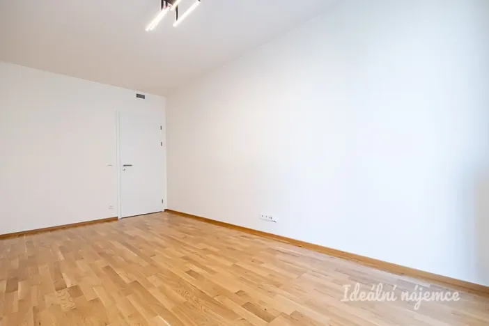 Pronájem bytu 2+kk, Praha - Vysočany, Fafkových, 54 m2