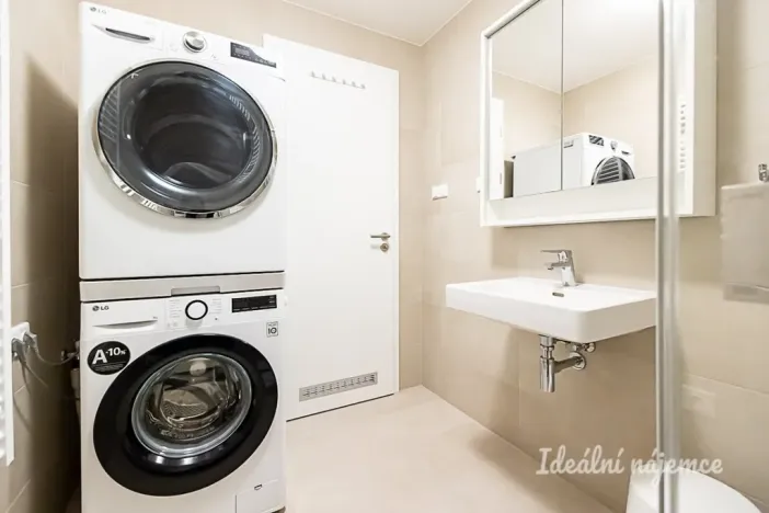 Pronájem bytu 2+kk, Praha - Vysočany, Fafkových, 54 m2