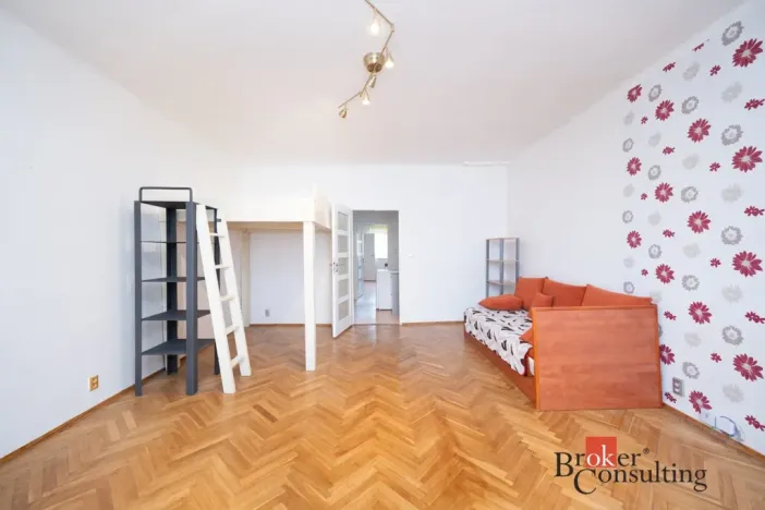 Prodej bytu 1+1, Praha - Vinohrady, Moravská, 52 m2