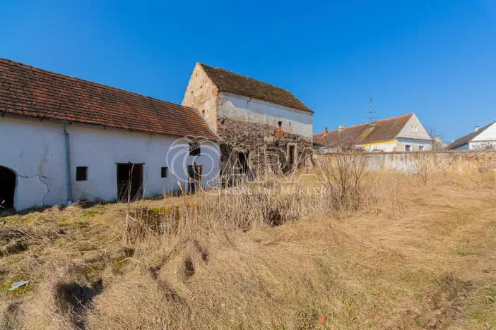 Prodej zemědělské usedlosti, Lišov - Horní Slověnice, 900 m2
