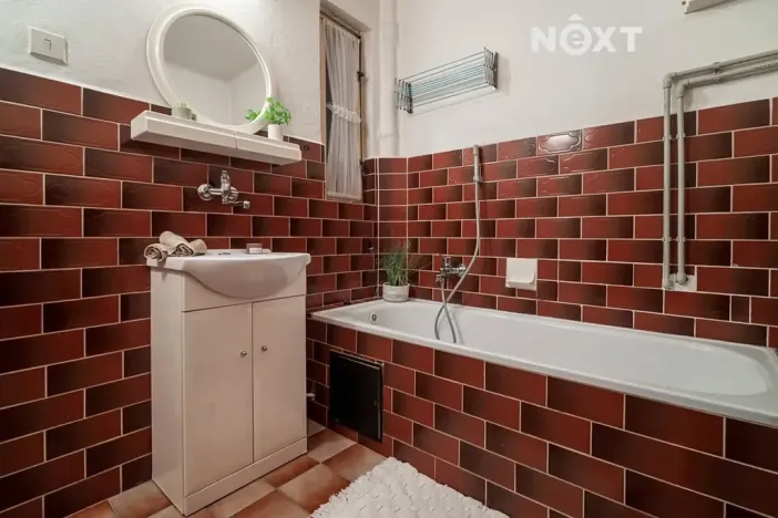 Prodej bytu 2+1, Jindřichův Hradec, Tovární, 73 m2