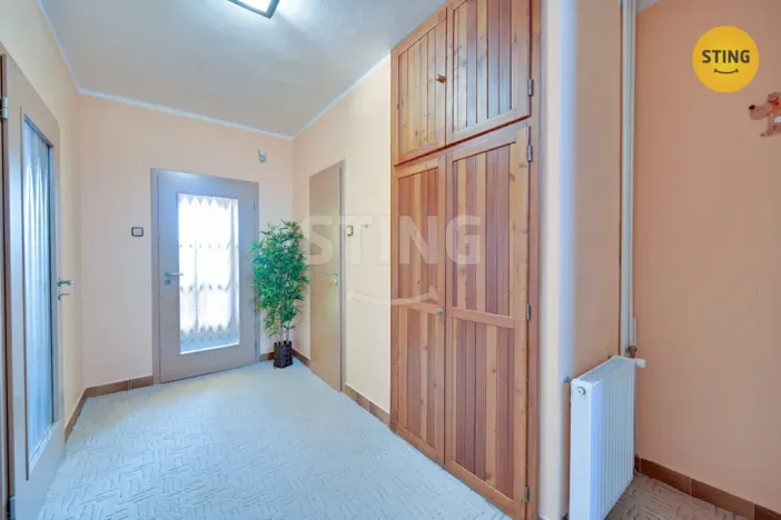 Prodej rodinného domu, Lazníky, 200 m2