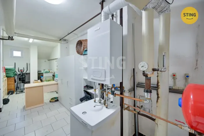 Prodej rodinného domu, Lazníky, 200 m2