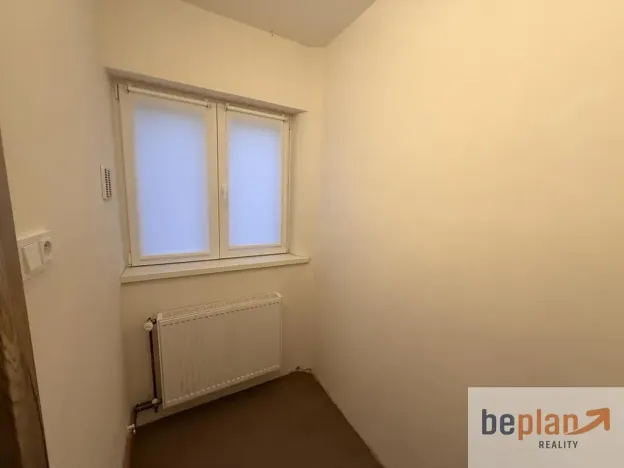 Pronájem bytu 1+1, Děčín, Hálkova, 44 m2