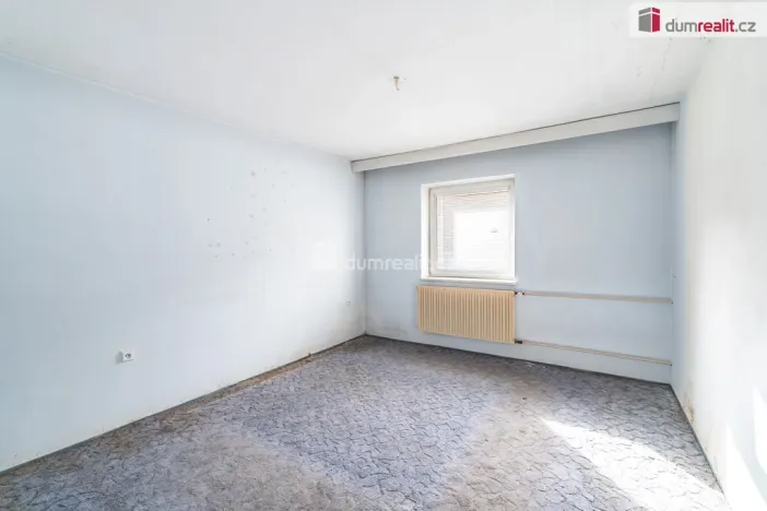 Prodej rodinného domu, Karlovice, 614 m2