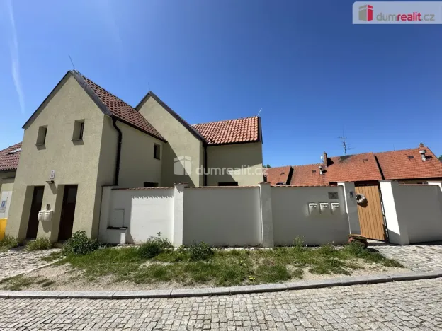 Pronájem bytu 1+1, Mikulov, Zámecká, 30 m2