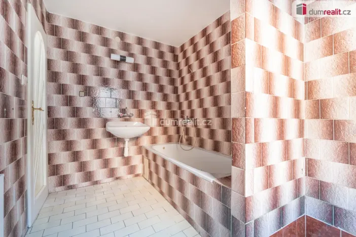 Prodej rodinného domu, Věteřov, 230 m2