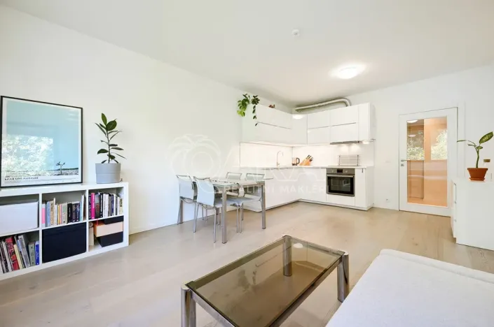 Pronájem bytu 2+kk, Praha - Podolí, Sinkulova, 47 m2