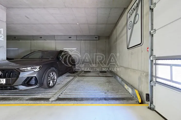 Pronájem bytu 2+kk, Praha - Podolí, Sinkulova, 47 m2