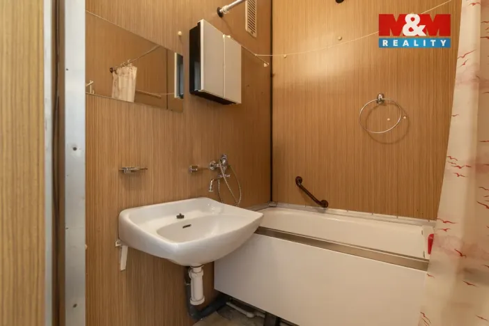 Prodej bytu 2+1, Ostrava - Svinov, Evžena Rošického, 60 m2