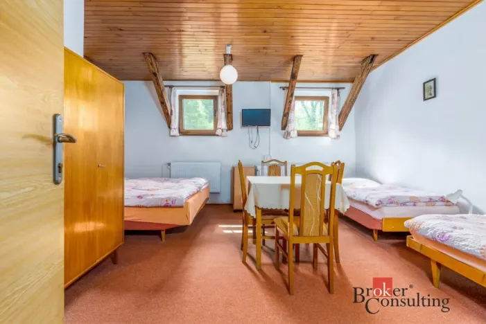 Prodej ubytování, Horní Maršov, Promenáda, 620 m2