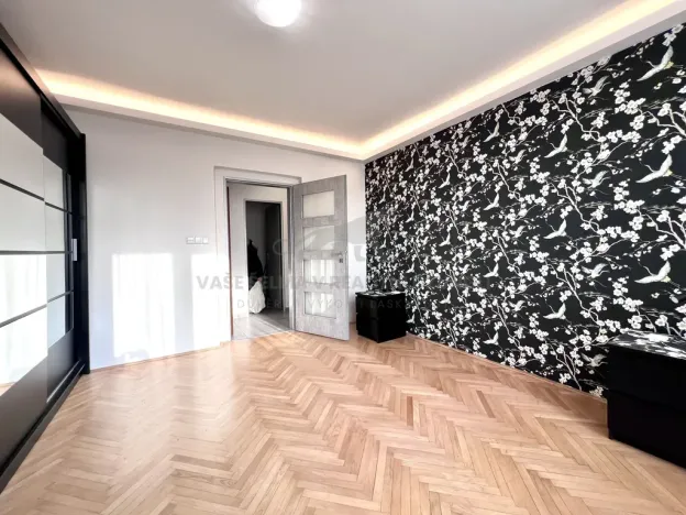 Pronájem bytu 2+1, Praha - Krč, Višňová, 56 m2