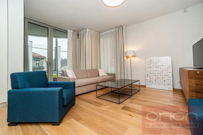 Pronájem bytu 1+kk, Praha - Smíchov, Holečkova, 65 m2