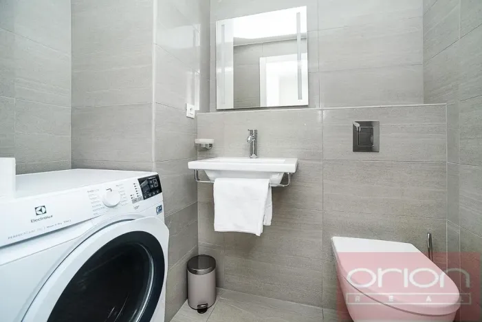 Pronájem bytu 2+kk, Praha - Smíchov, Holečkova, 60 m2