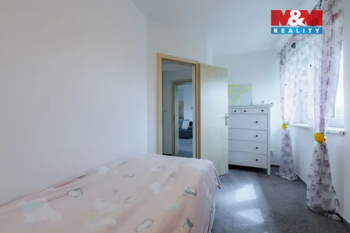 Prodej rodinného domu, Karlovy Vary - Bohatice, Na Stezce, 182 m2