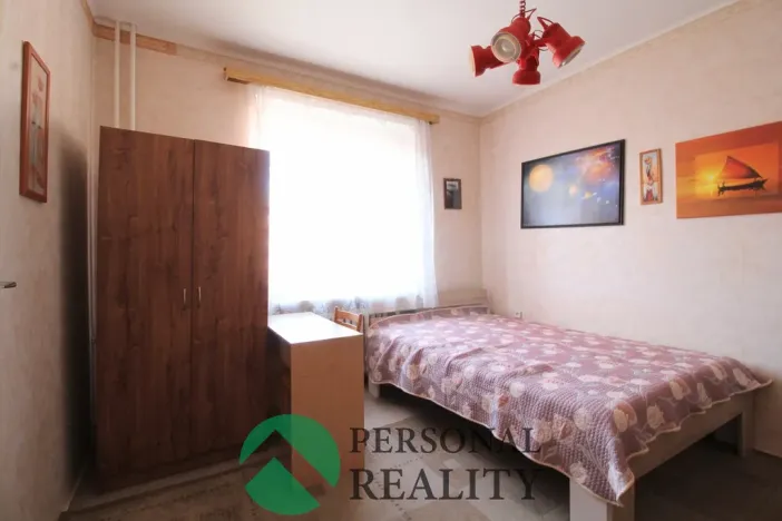 Pronájem bytu 2+1, Karlovy Vary, Hybešova, 56 m2