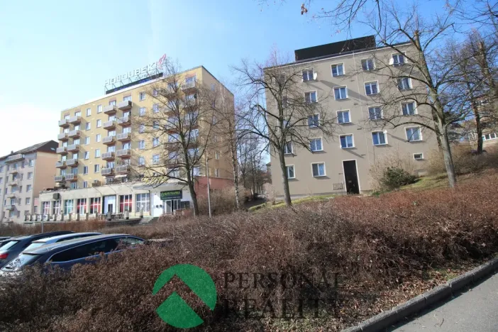 Pronájem bytu 2+1, Karlovy Vary, Hybešova, 56 m2