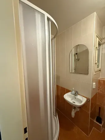 Pronájem bytu 1+kk, Praha - Braník, Ke Krči, 30 m2