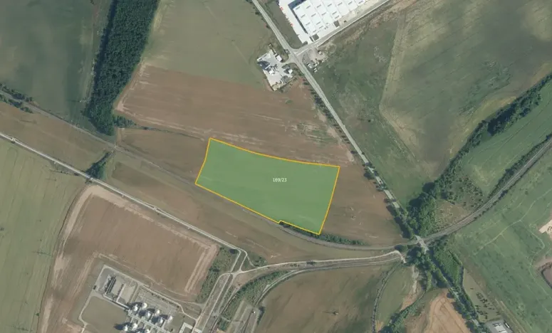 Prodej podílu pole, Zlončice, 14104 m2