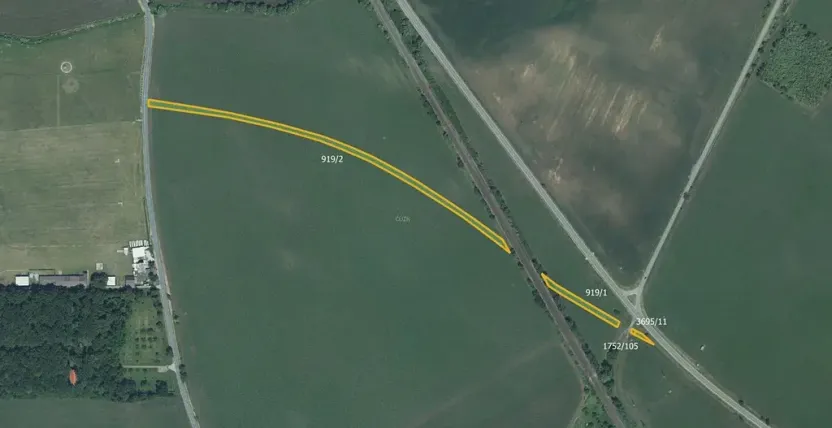 Prodej pole, Břeclav, 23044 m2