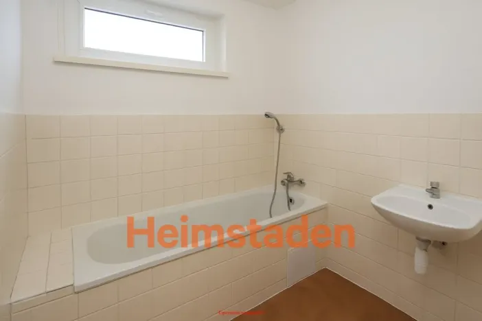 Pronájem bytu 2+1, Orlová - Poruba, Spojenců, 52 m2