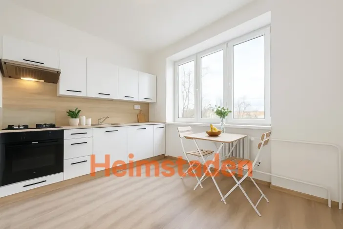 Pronájem bytu 2+1, Ostrava - Moravská Ostrava, náměstí Jiřího Myrona, 57 m2